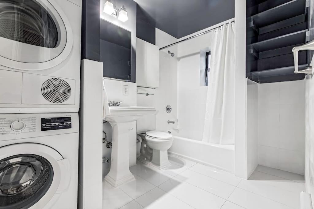 Gorgeous & Bright 3Bdr & 1Bth In Midtown Manhattan New York Esterno foto